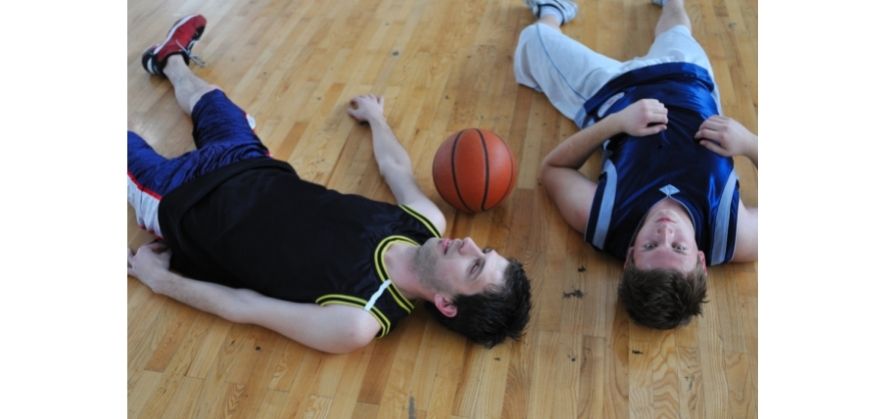why basketball players chew gum - calmness and relaxation