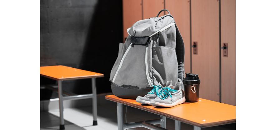 tips on playing basketball outside - carry a backpack for storing basketball accessories