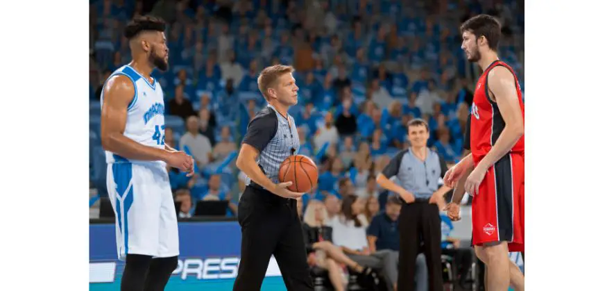 why basketball players argue with the referees - influencing future referee calls